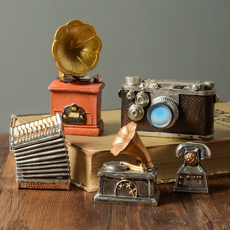 Vintage Radio Miniature Figurine | Retro Resin Home Table Decor Collection
